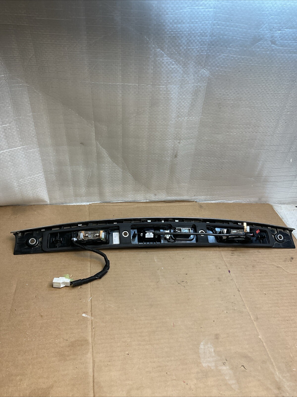 2014-2019 Maserati Quattroporte Rear Trunk Lid Grip Handle Molding Trim OEM