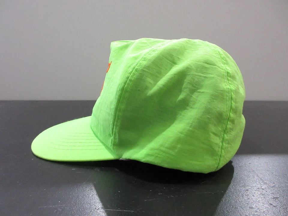 DE COLECCIÓN Newport Gorra Gorra Snap Back Cigarrillo Verde Neón Logo Para Hombres Años 90 Foto 3 de 4