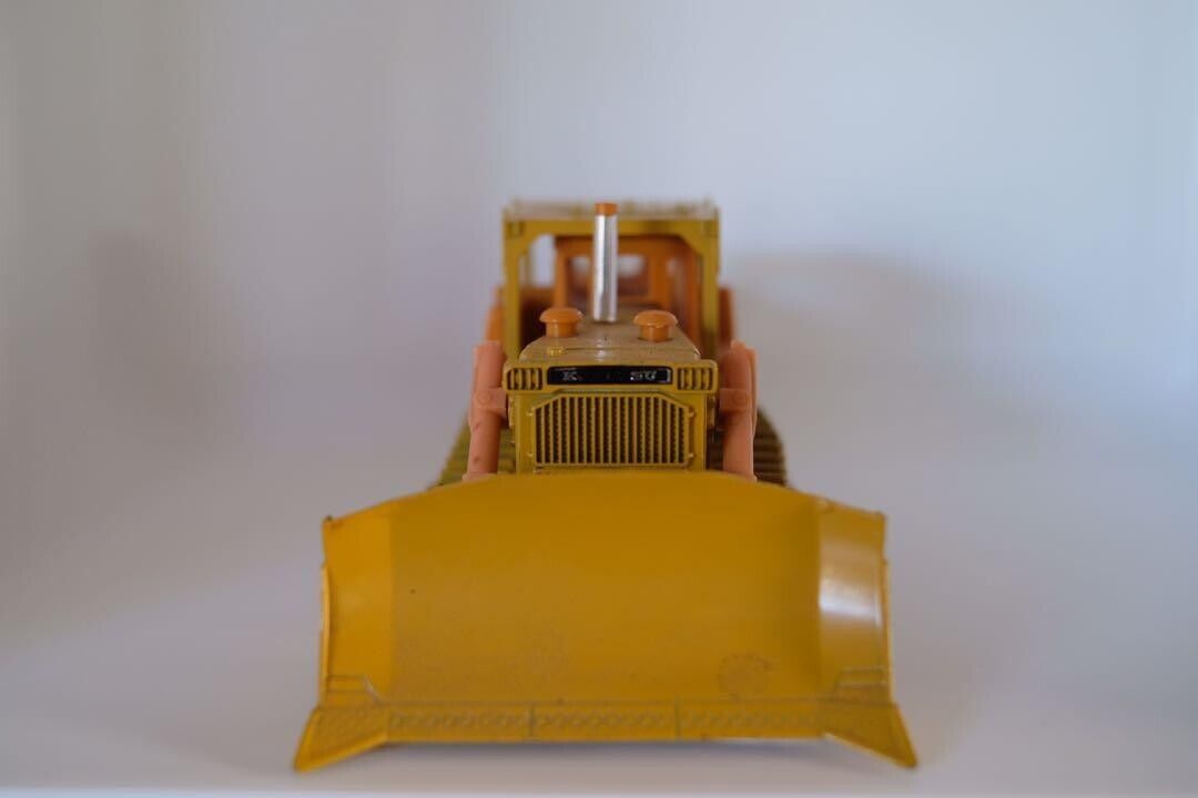 Yonezawa Toys Komatsu D455A Bulldozer The Killdozer 1:50