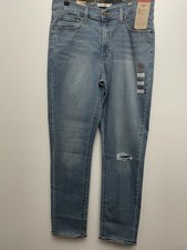 Levi  s 724 high rise slim straight Size 32x32 Women  s