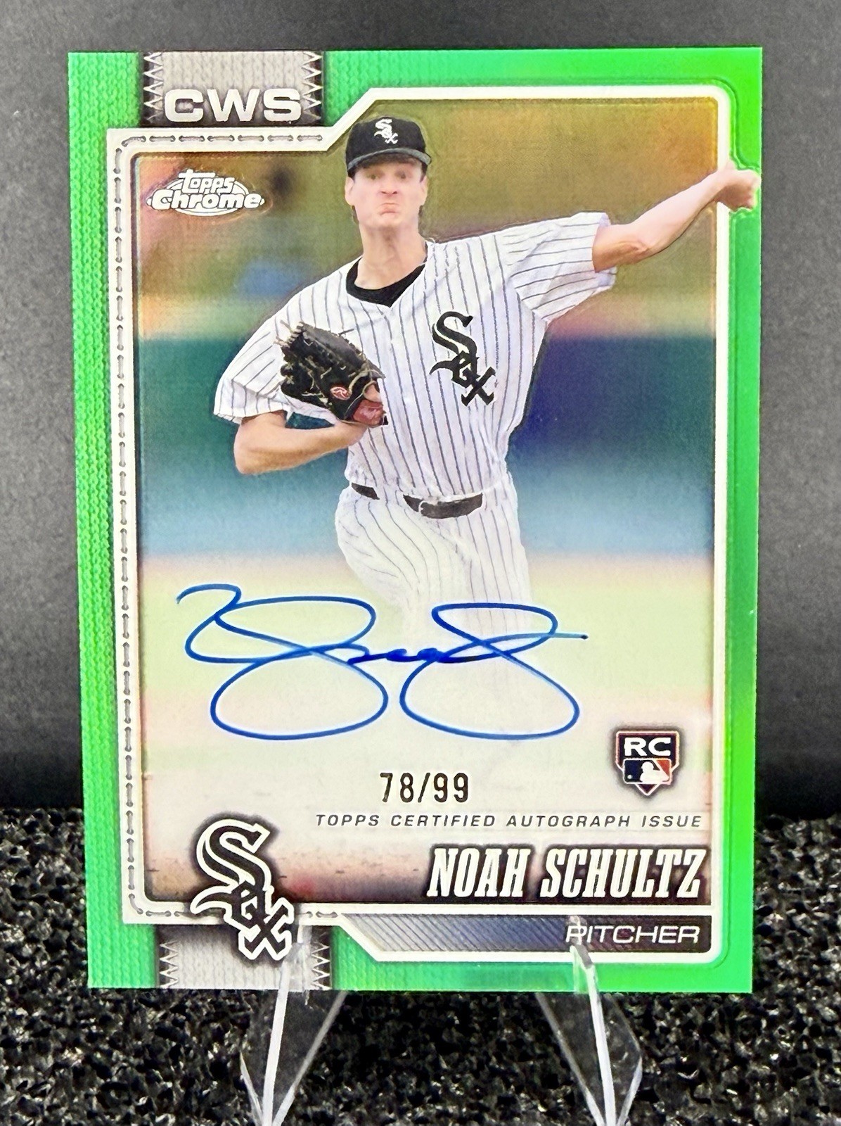 2026 Topps Chrome Noah Schultz True Green Auto /99 RC White Six