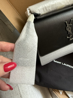 YSL Saint Laurent SUNSET Medium Bag Black Smooth Leather YSL Saint Laurent SUNSET Medium Bag Black Smooth Leather
