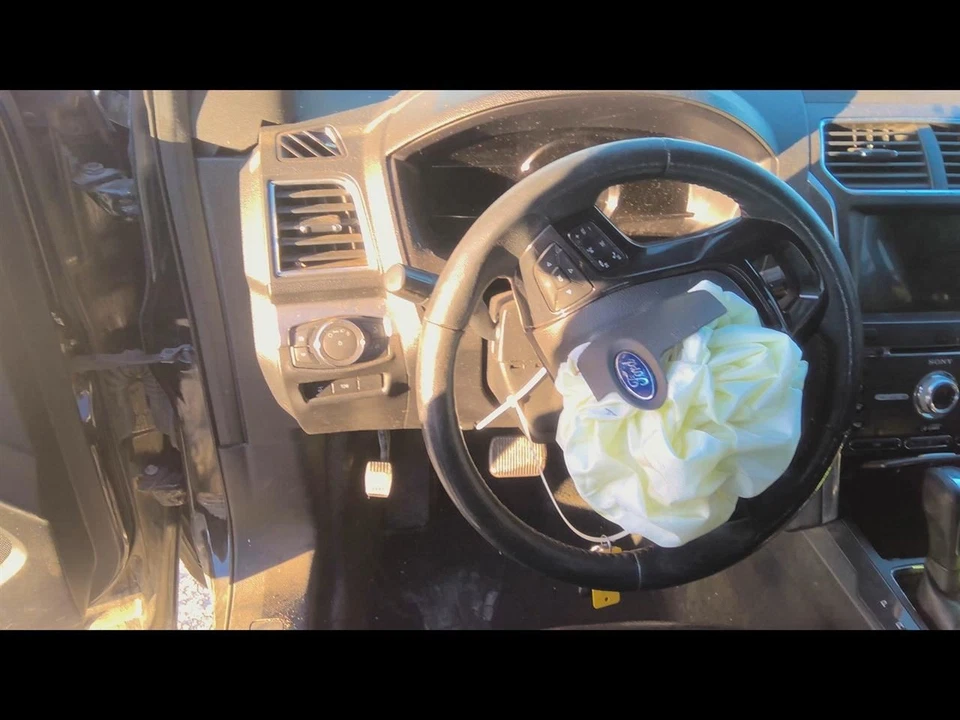 2016 - 2017 FORD EXPLORER Steering Column Floor Shift - Изображение 2 из 4