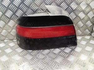 BMW 5 E39 Rücklicht hinten links 8358031 2.00 Petrol 110kw 1998 12145942