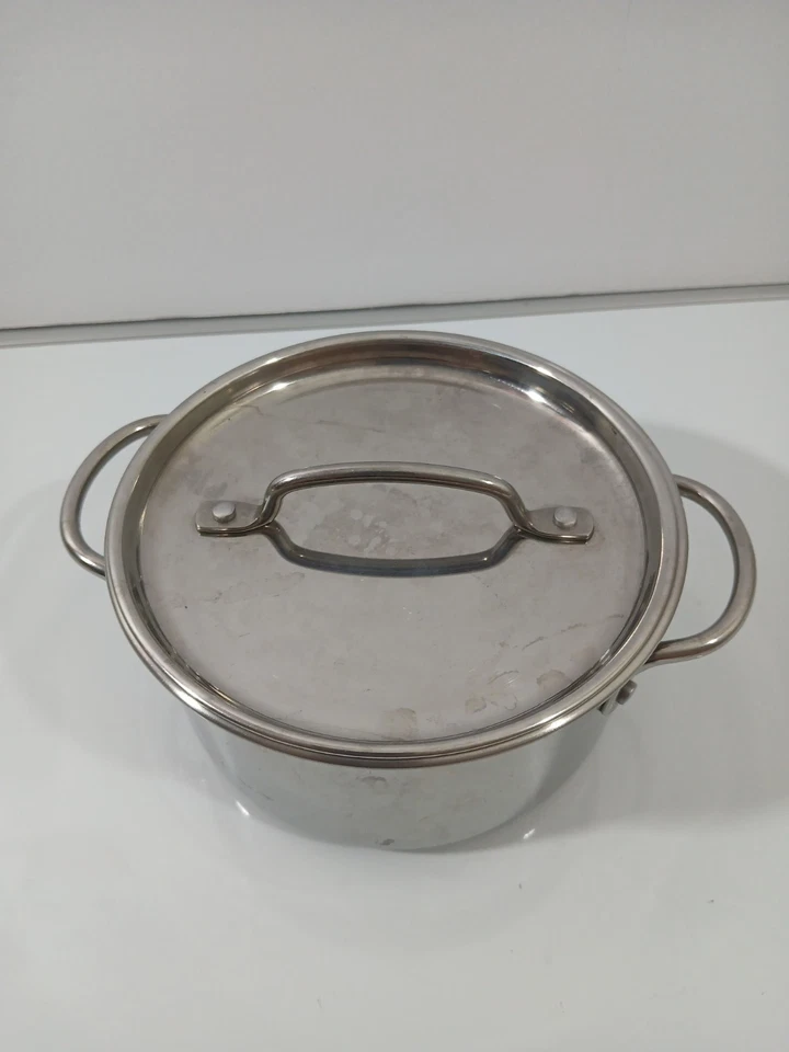 Juego Melissa & Doug de acero inoxidable - olla, sartén y colador (3 piezas) Foto 4 de 4