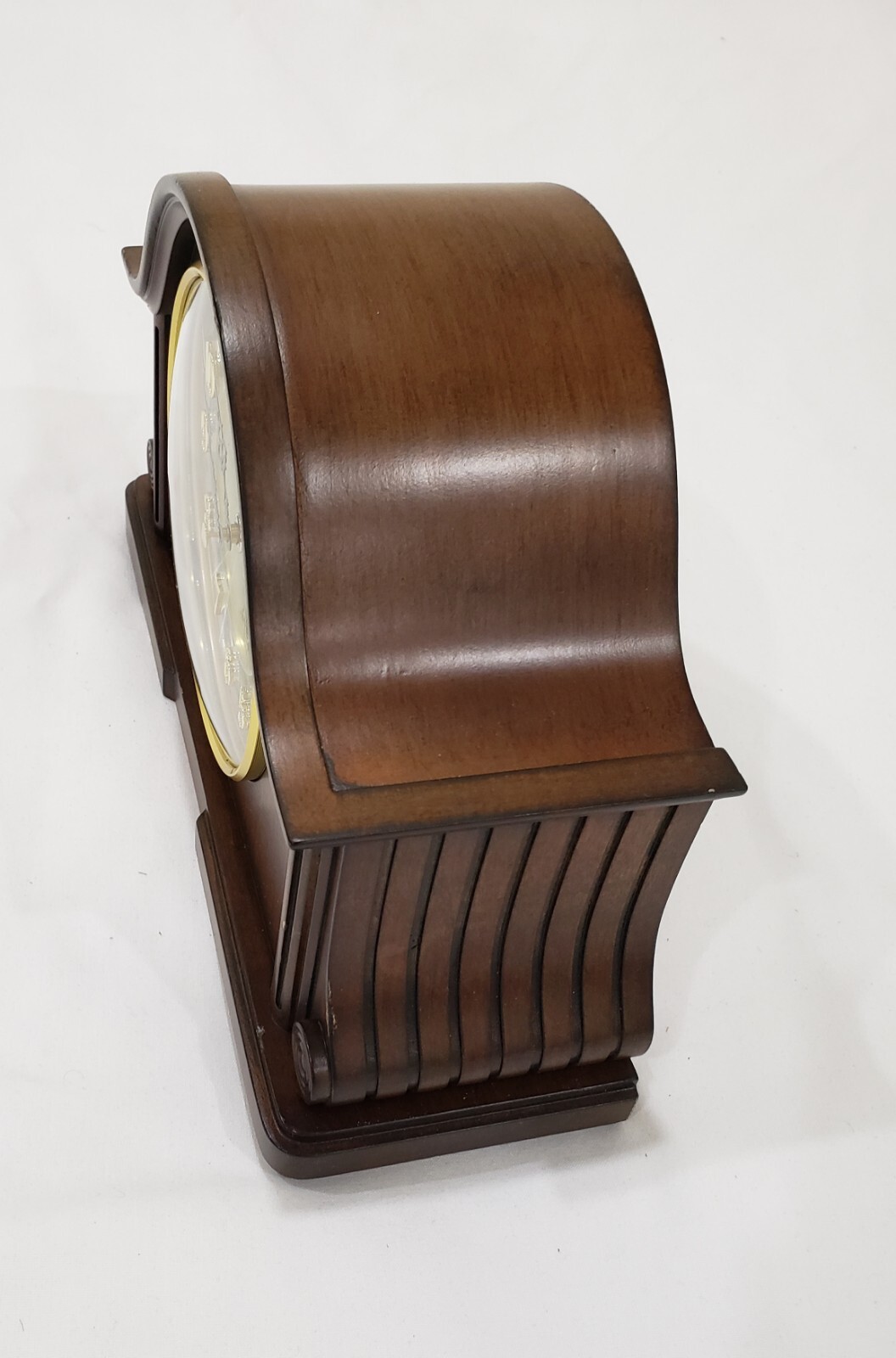 Bulova Mantle Clock CHADBOURNE Old World Walnut B1975 Desk Shelf Wood