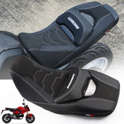 ERSATZ DUAL CARBON SITZPOLSTER NÄHTE WEISS FÜR HONDA NEW GROM 125 2025-2026