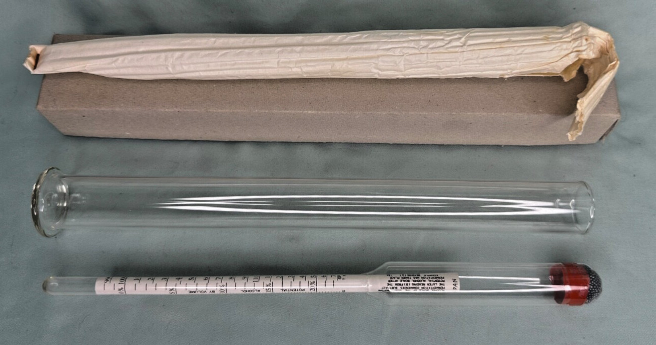 VINTAGE ALCOHOL CONTENT HYDROMETER GLASS JAPAN GLASS CASE IN BOX ALCOHOLMETER