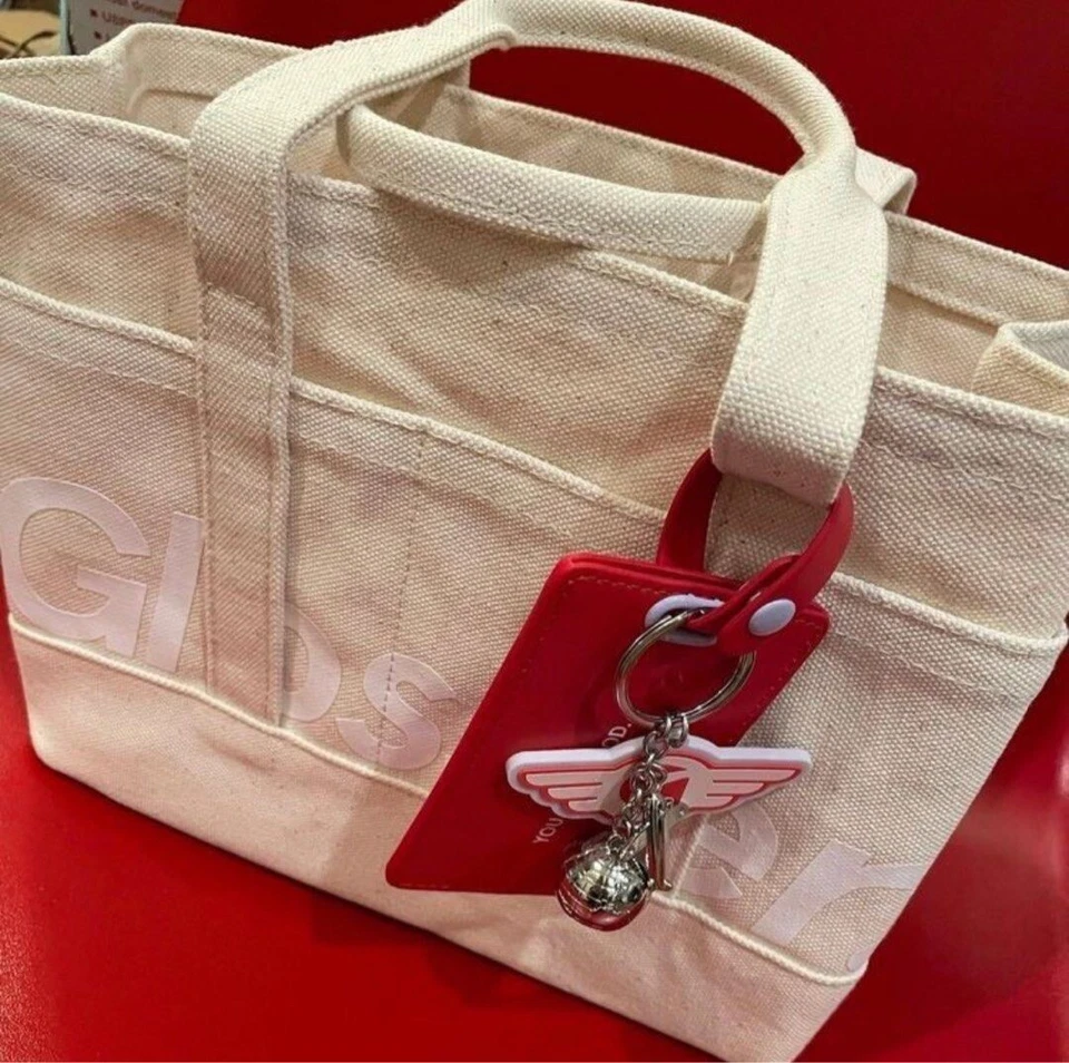 NUEVO Glossier Washington D.C. Etiqueta de Equipaje “You Look Good” Edición Limitada Foto 2 de 4