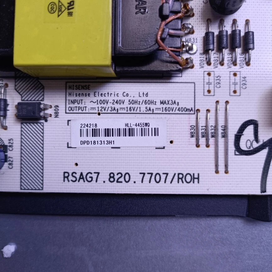 Placa de alimentación RSAG7.820.7707 ROH 221553 HLL-4455WR (condensador único) para Hisense Foto 3 de 3