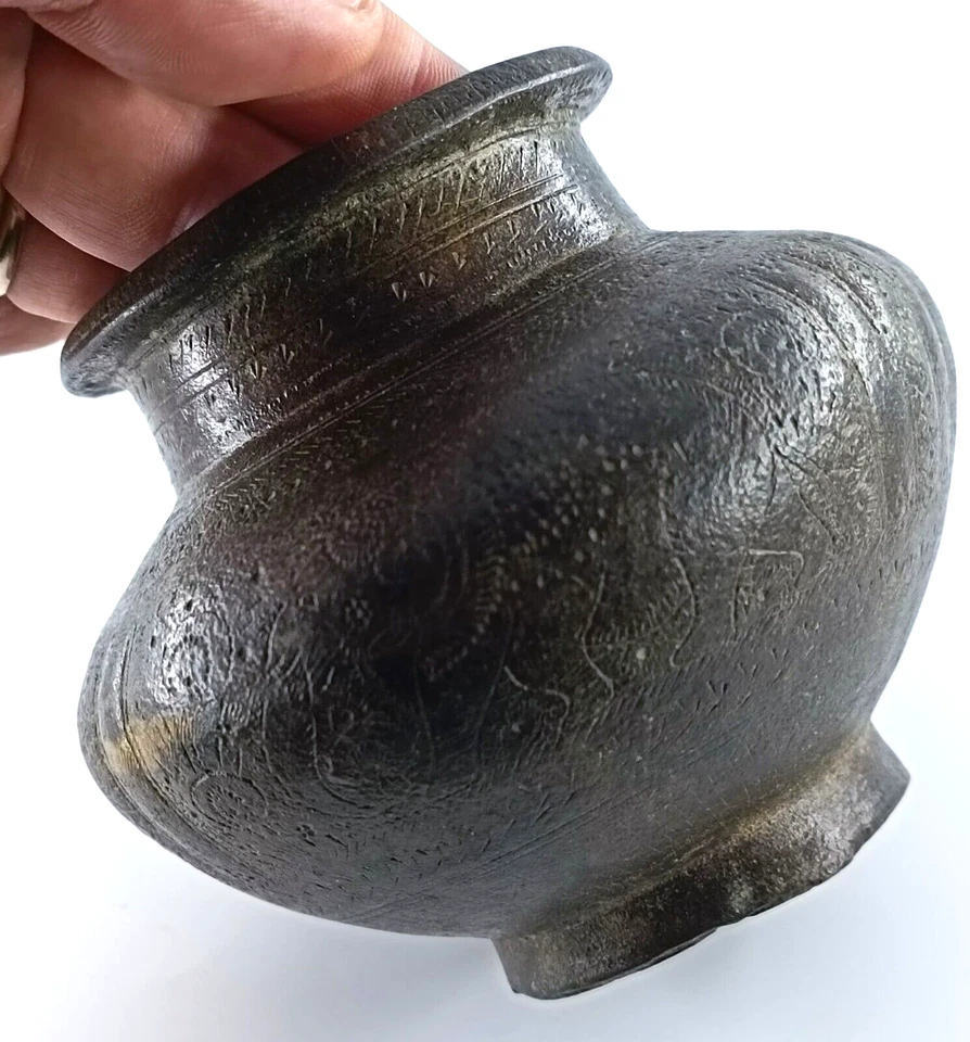 Vase pot ancien bronze Inde religieux sculpture antique style oriental rare - Photo 4/4