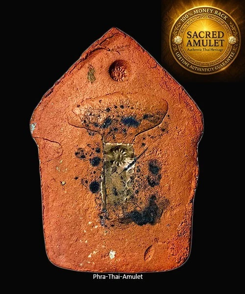 Amuleto tailandês KHUNPAN PRAIPHANNIKA WAT SANPAMOUNG 2558 NARTHONG COBRE TAKRUT PHRA - Imagem 4 de 4