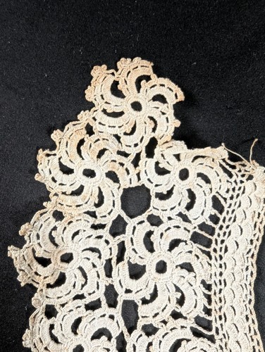 Victorian / Edwardian Antique Fashion Crochet Lace Collar - Picture 12 of 16