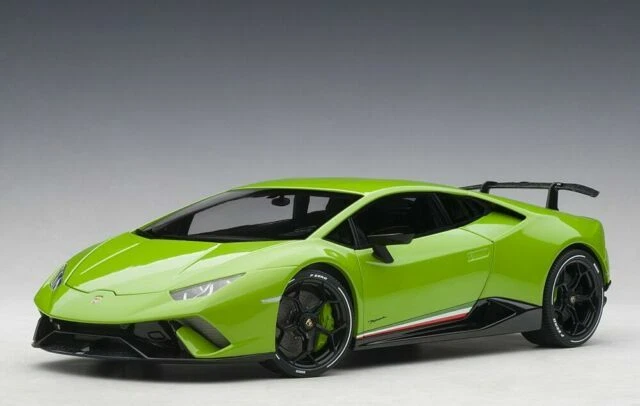 Articoli di modellismo statico AUTOart Scala 1:18 Lamborghini