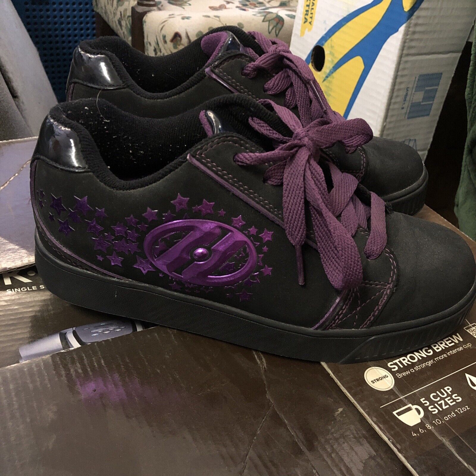 Heelys Women’s Sz 6 Black/ Purple