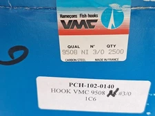 300 VMC 3/0 9508 DOUBLE HOOKS Fishing   LURE MAKING close - out   FROG POPPERS