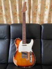 Suhr Custom Classic T E-Gitarre 3-Tone Sunburst Extra Heavy Aging