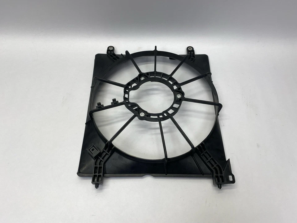 Cubierta del ventilador de refrigeración del radiador 13-17 Honda Accord 15-20 Acura TLX 2.4 19015-5A2-A02 Foto 2 de 4
