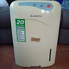 Deumidificatore  Asciugabiancheria Ariston Zefiro 20litri