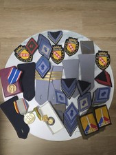 Lot Military Médailles Écussons Vintage