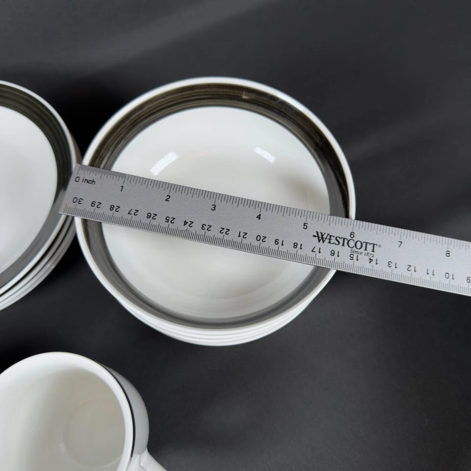 Лот из 14 Gibson товары для дома столовый набор - тарелки, чаши и чашки белый/черный - Изображение 2 из 4