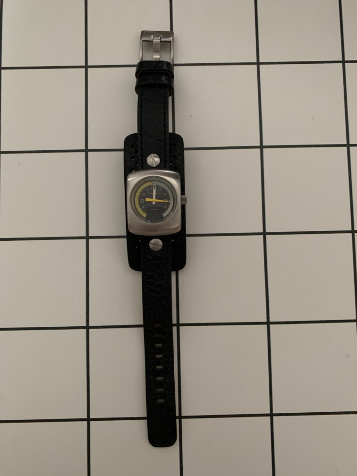 Diesel Watch - VintageWatches.PK Diesel Watch - vintagewatches.pk