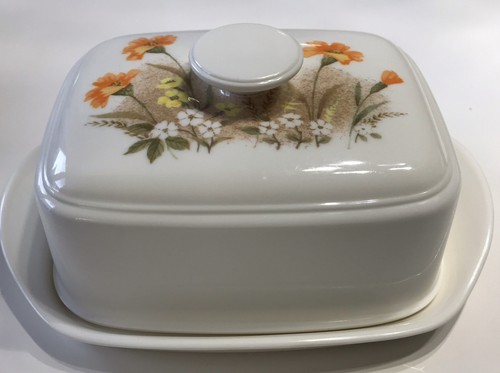 Vintage Melamine Marks and Spencer Floral / Wild Flower Melamine Butter Dish
