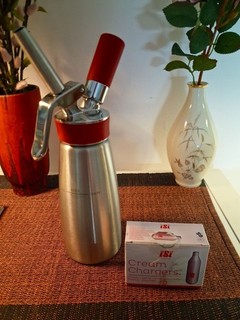 iSi Gourmet Whip 500ml Profi Sahnespender/Aufschäumer 8 Patronen