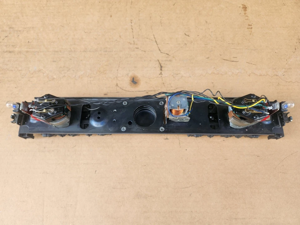 Lionel FM Train Master H-24-66 Diesel Switcher Locomotive Complete Chassis Only - Image 2 of 4