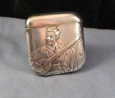 ANTIQUE VESTA CASE MATCHSAFE JAPANESE MUSIC MUSICIAN SHAMISEN SILVER PLATE BOX