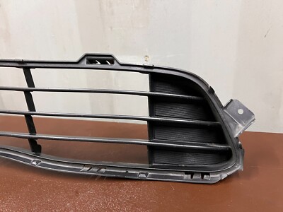 2023-2024 TOYOTA PRIUS OEM FRONT BUMPER COVER GRILLE INSERT