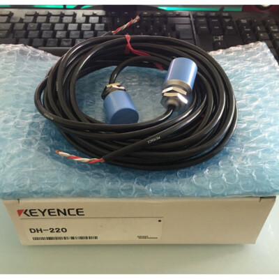 1PC NEW KEYENCE DH-220 Proximity switch sensor