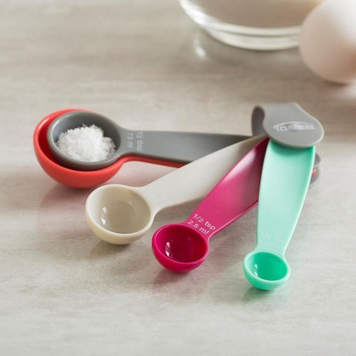 Trudeau Structure 5pc Measuring Spoon Set - Picture 2 of 2