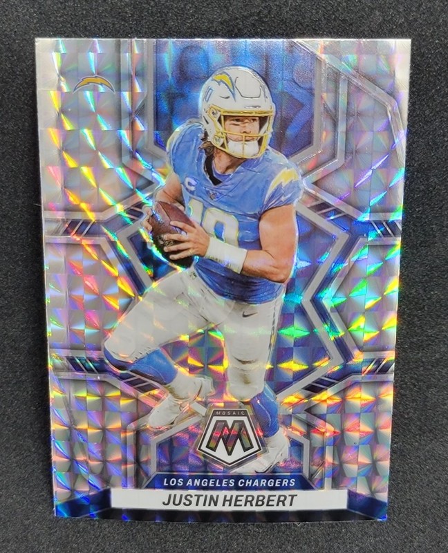 2022 Panini Mosaic Justin Herbert Mosaic Silver Prizm Holo #101 LA Chargers