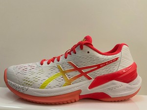 asics netball trainers uk