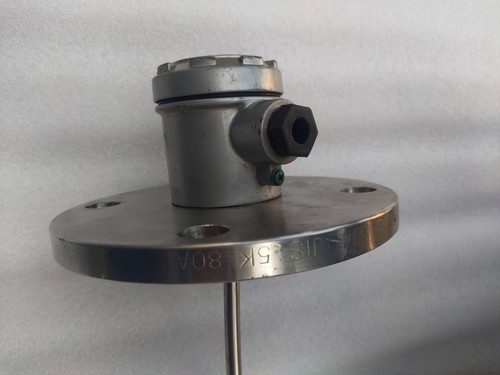 Interruttore di livello magnetico a galleggiante FineTek tipo FDHHM3S210400AP+TA - Foto 6 di 8