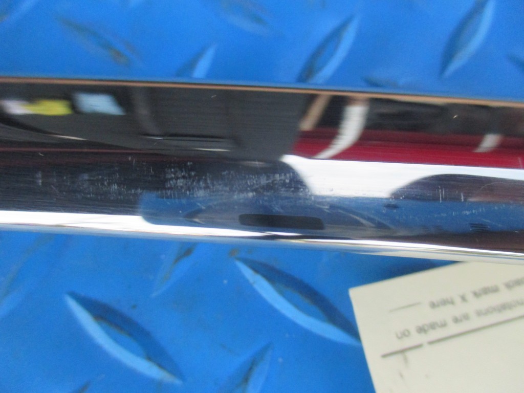 Bentley Mulsanne front left door upper window moulding trim #5158 