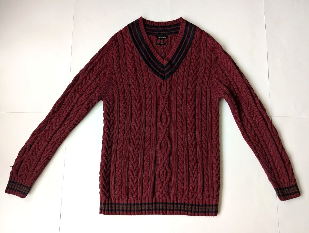 Austin Reed Men's Medium Maroon Oversized Cable Knit Cricket