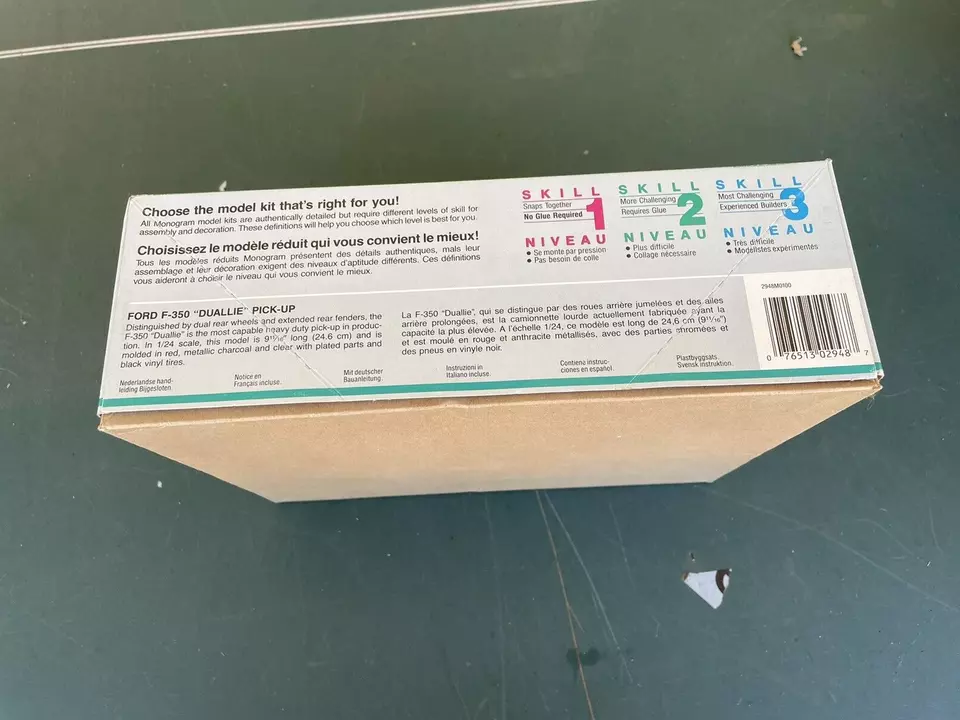 Monogram Ford F- 350 Duallie Pick-Up Camion Kit 1/24 Vintage 1991 #2948 - Photo 2/4