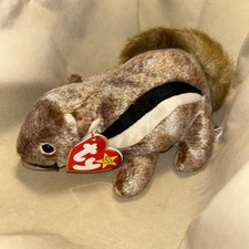 Ty Beanie Baby Chipper - MWMT 1999 Chipmunk Y28