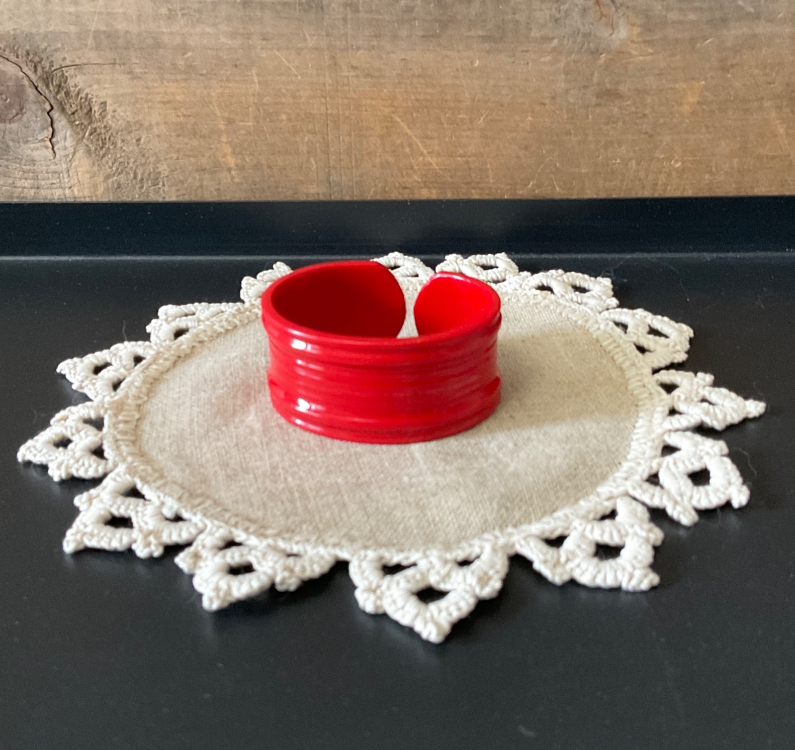 Vintage Cherry Red Bakelite Cuff Bracelet XS-S Wrist Wide Ribbed Retro Jewelry