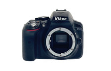Nikon D5300 24,2MP DSLR Digitalkamera Body schwarz MwSt. *akzeptabel* #C