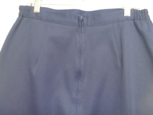 Womens Navy Blue Skirt Suit Size 14 Petite Comfort Fit vintage 2 piece Career - Picture 11 of 11