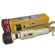 Vintage Sanyo Handheld Massager Wand Model DA 1100 Japan 2 Speed Works W/ Box