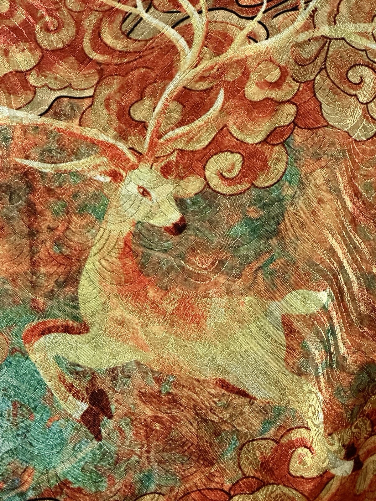 Rare Reversible Xiangyunsha Silk Shawl 180x70cm Nine-Colored Deer Heritage Art image 2