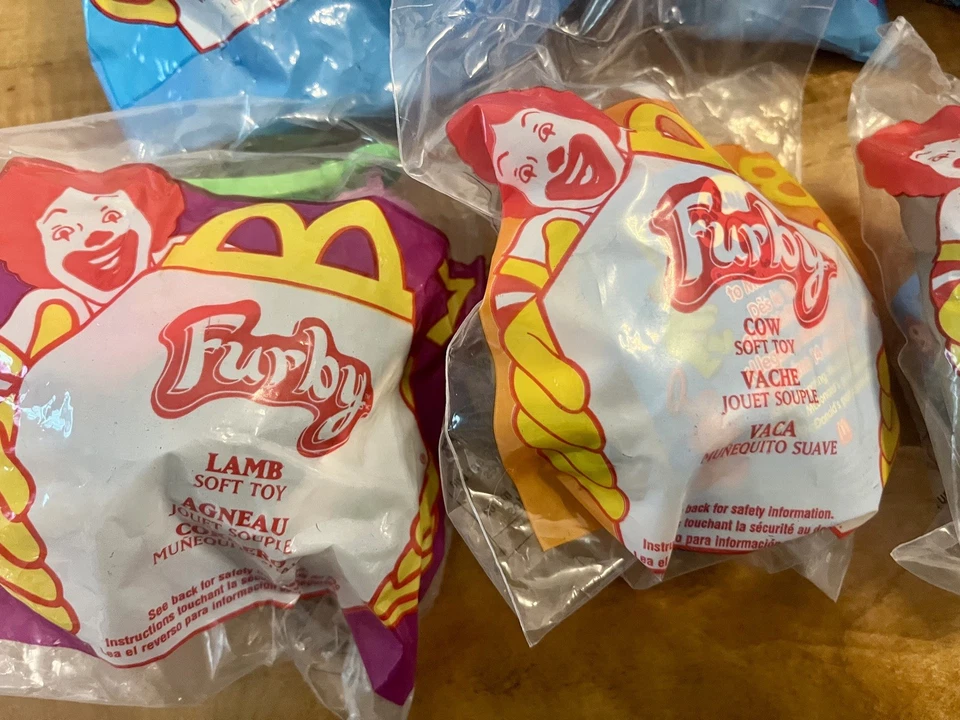 Vintage McDonald’s 2000 & 1998 Furby Happy Meal Lot Of 7. New, sealed!  - Image 2 of 4