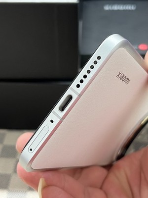 Professional Photography Xiaomi 14 Ultra 6.73