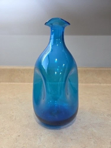 Blenko Vintage Turquoise Blue Glass Pinch Vase Three Sided 9 " Tall