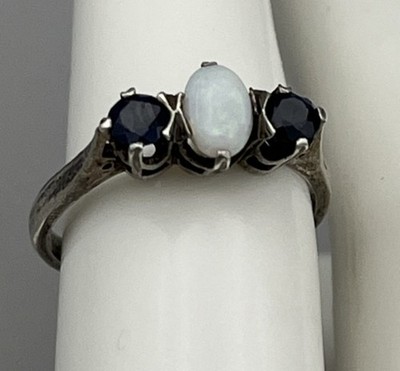 Vintage Sterling Silber Saphir Opal Ring mit drei Steinen Größe M 2,1 g