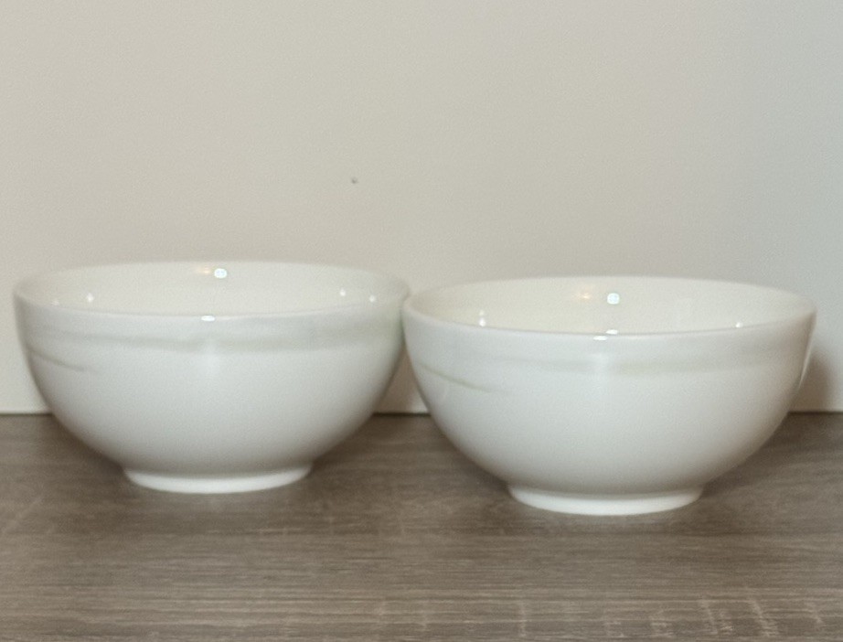 2 Sets of Vera Wang Venato Imperial 4-Piece Place Setting NWOB MSRP $350